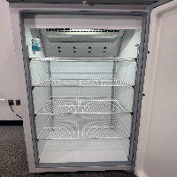Thermo TSX Series Lab Refrigerator image 3